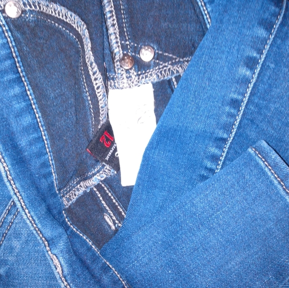 Rock and rebublic 12 - Picture 4 of 4